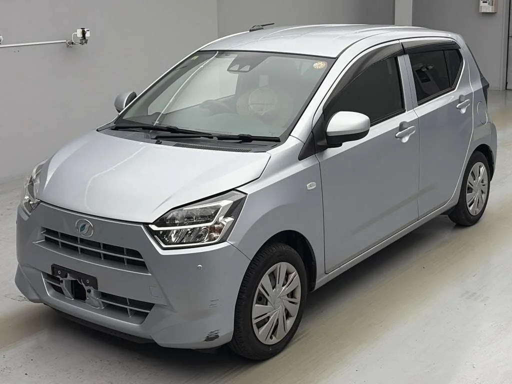 Daihatsu Mira e:S LA350S 2023